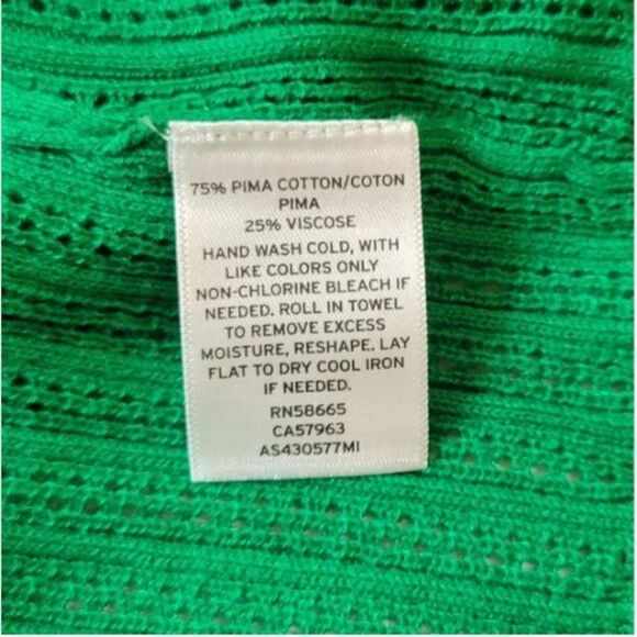 🎄1901 Button Back Pointelle Sweater - Picture 6 of 6